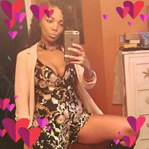 Meet your Posher, Briana